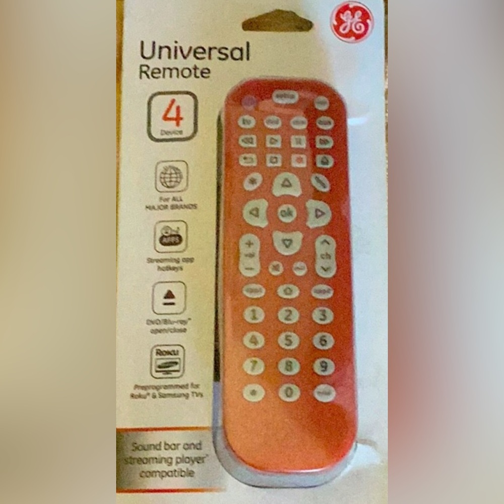 New Seal GE Universal Remote 4 Devices . - Picture 4 of 9